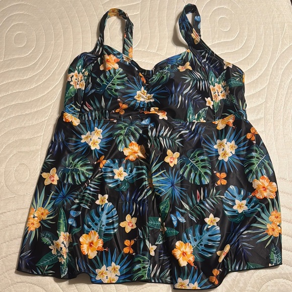 Aqua Eve Other - Tropical Floral Women's Swimsuit